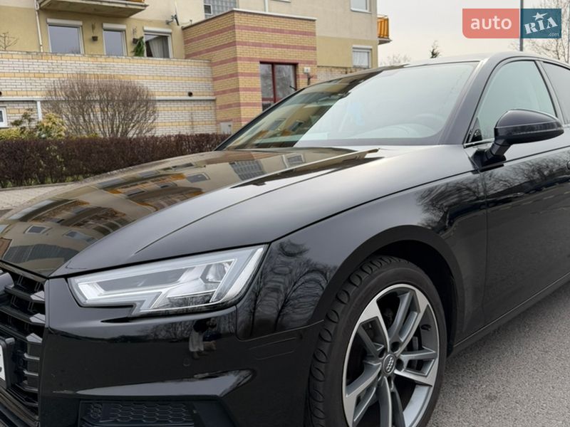 Седан Audi A4 2019 в Белой Церкви