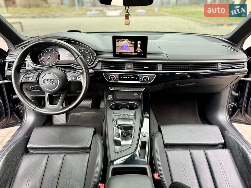 Седан Audi A4 2016 в Дніпрі