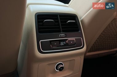 Седан Audi A4 2017 в Львові
