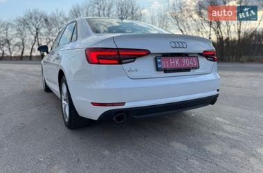 Седан Audi A4 2017 в Чернигове