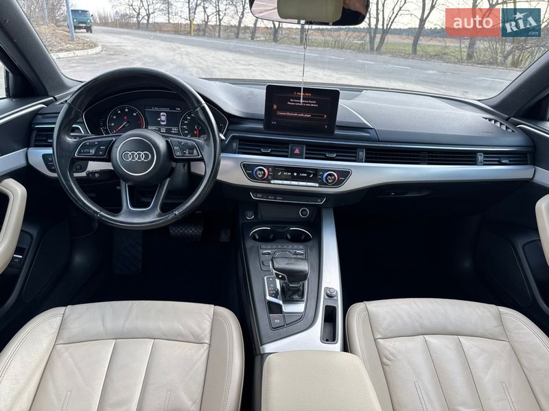 Седан Audi A4 2017 в Чернигове