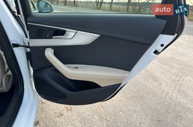 Седан Audi A4 2017 в Чернигове