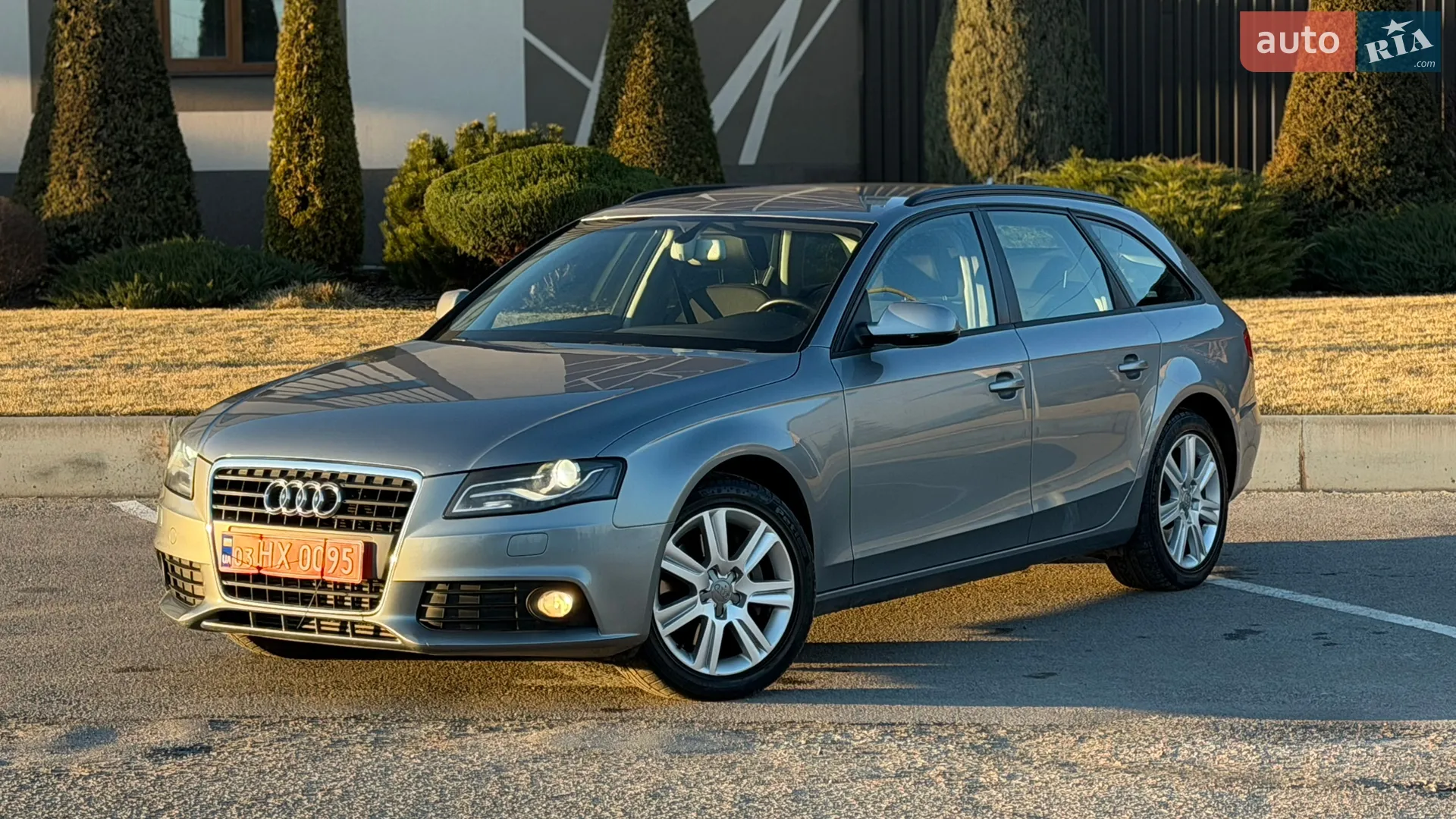 2011 Audi A4 - мініатюра 2