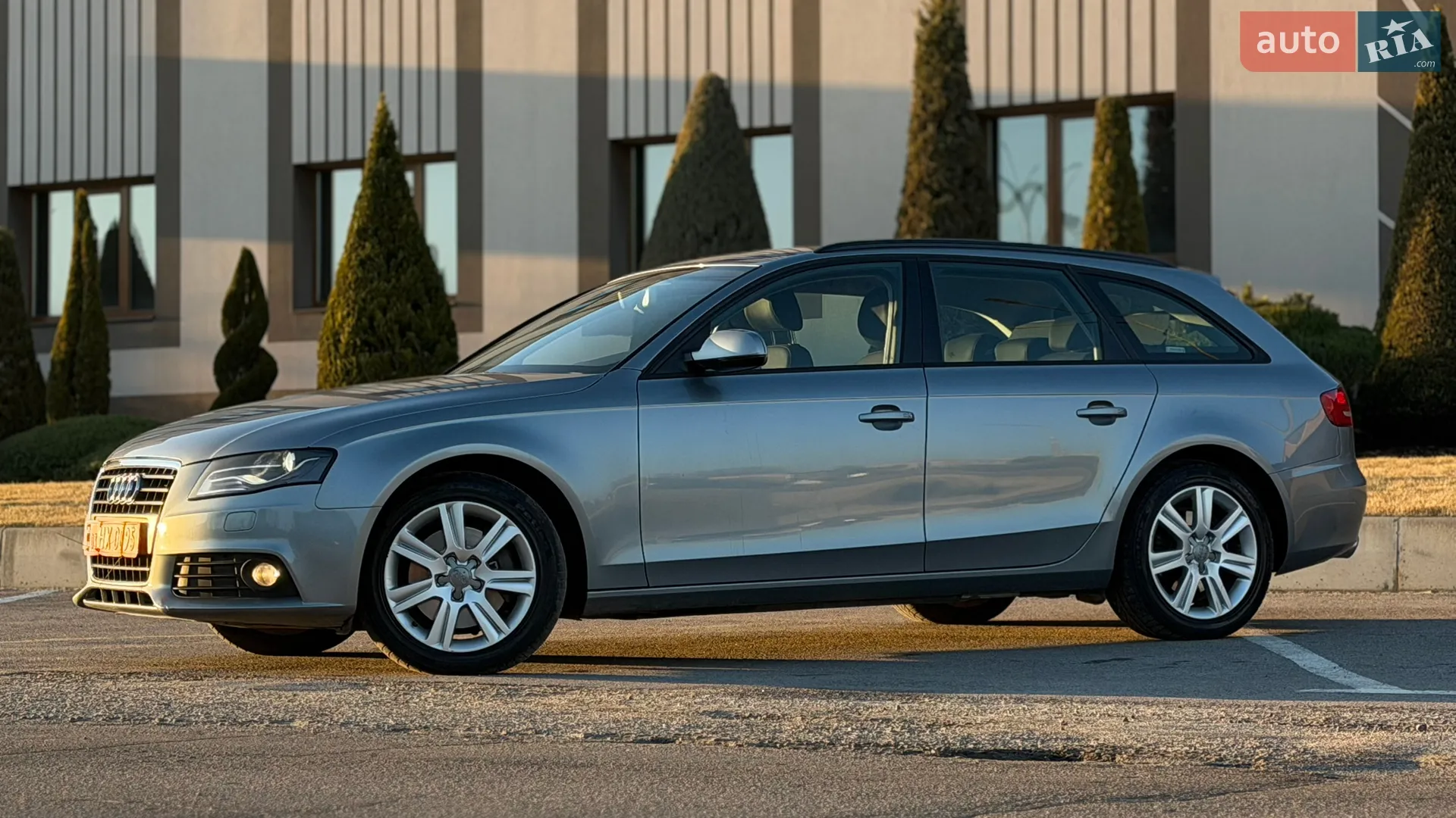 2011 Audi A4 - мініатюра 10