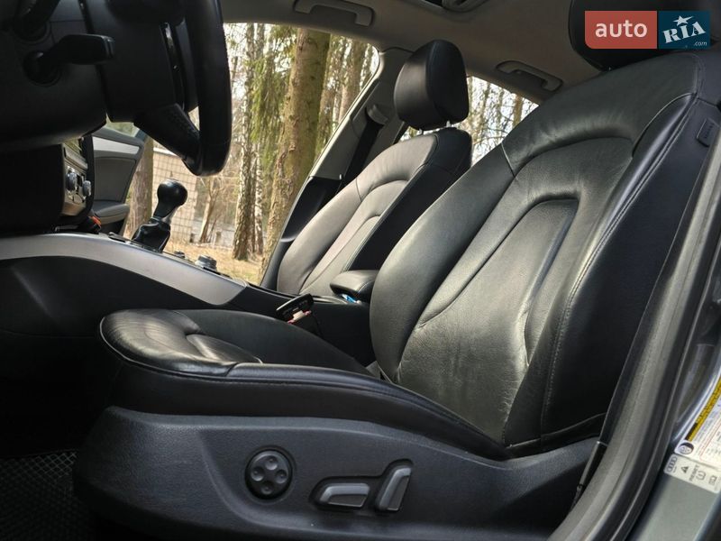 Седан Audi A4 2013 в Києві