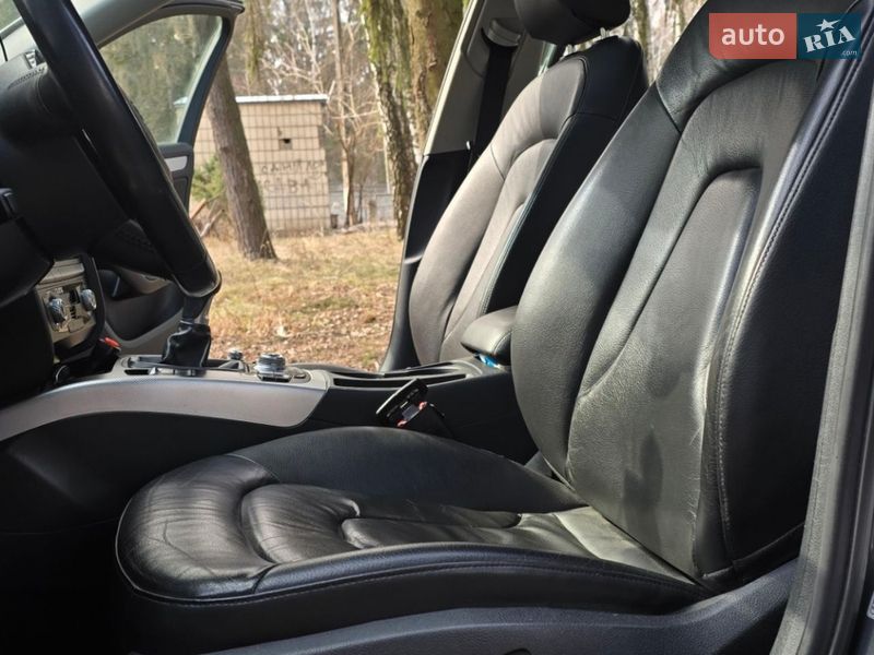 Седан Audi A4 2013 в Києві