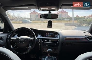 Седан Audi A4 2014 в Шептицькому