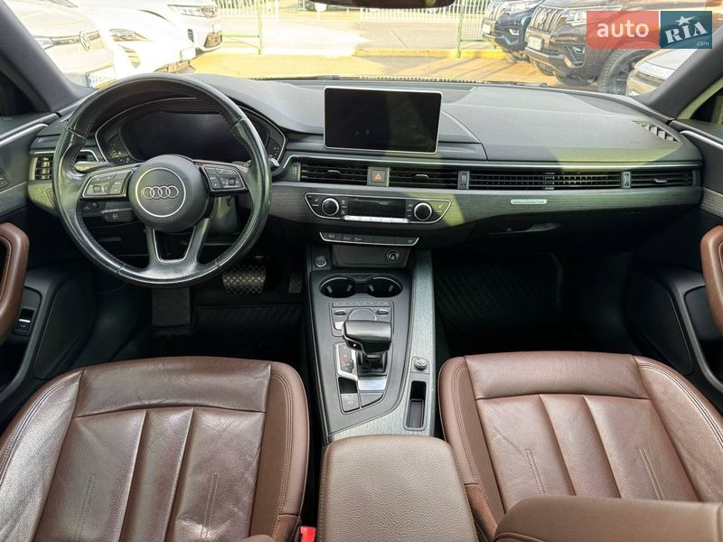 Седан Audi A4 2016 в Киеве
