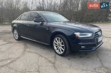 Седан Audi A4 2013 в Дрогобыче