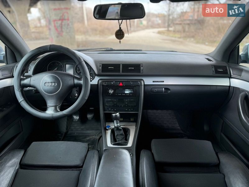 Универсал Audi A4 2004 в Днепре