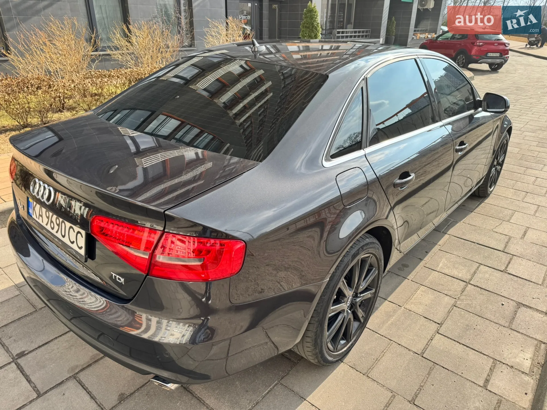 2013 Audi A4 - мініатюра 18