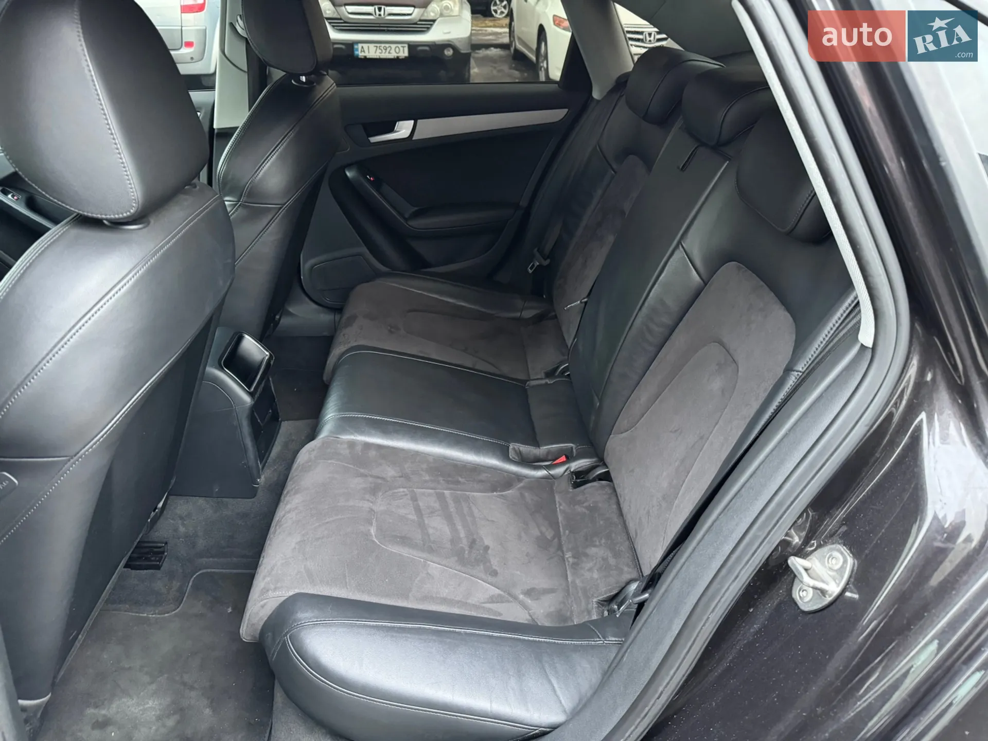 2013 Audi A4 - мініатюра 37