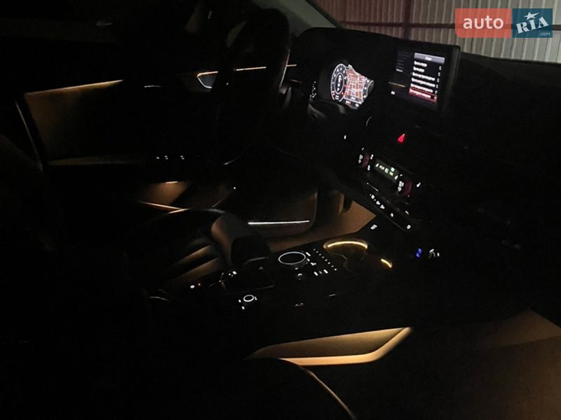 Седан Audi A4 2016 в Киеве фото 35 Седан Audi A4 2016 в Киеве
