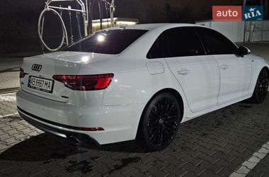 Седан Audi A4 2016 в Виннице