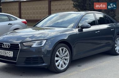 Седан Audi A4 2017 в Києві