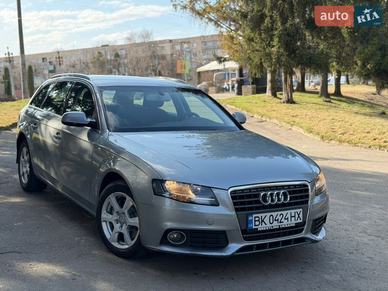 Універсал Audi A4 2010 в Рівному