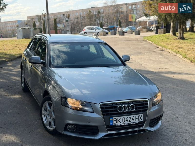 Універсал Audi A4 2010 в Рівному