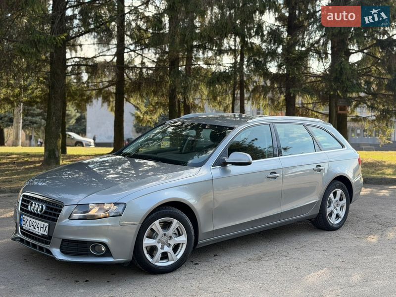 Універсал Audi A4 2010 в Рівному