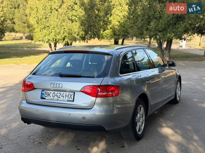 Універсал Audi A4 2010 в Рівному