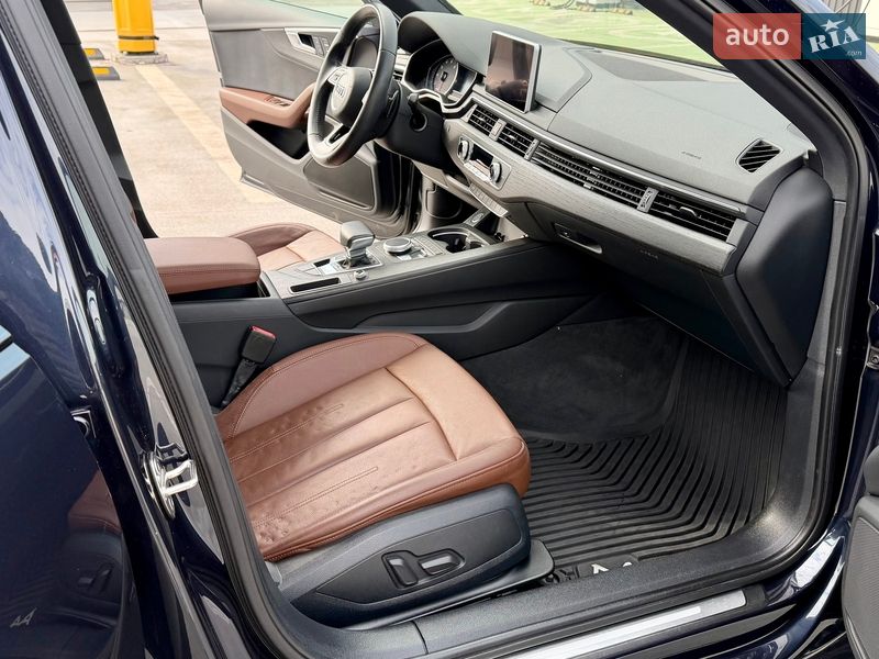 Седан Audi A4 2017 в Киеве