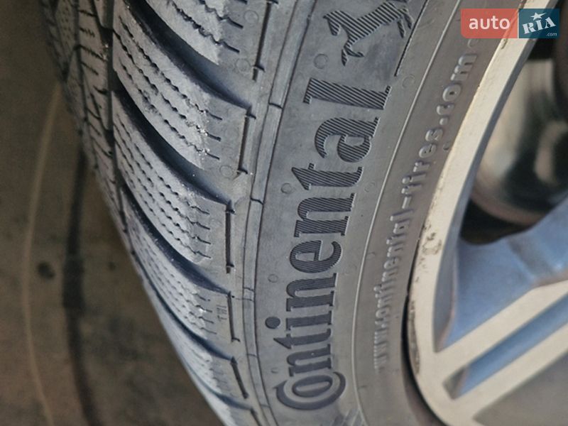 Седан Audi A4 2018 в Львове