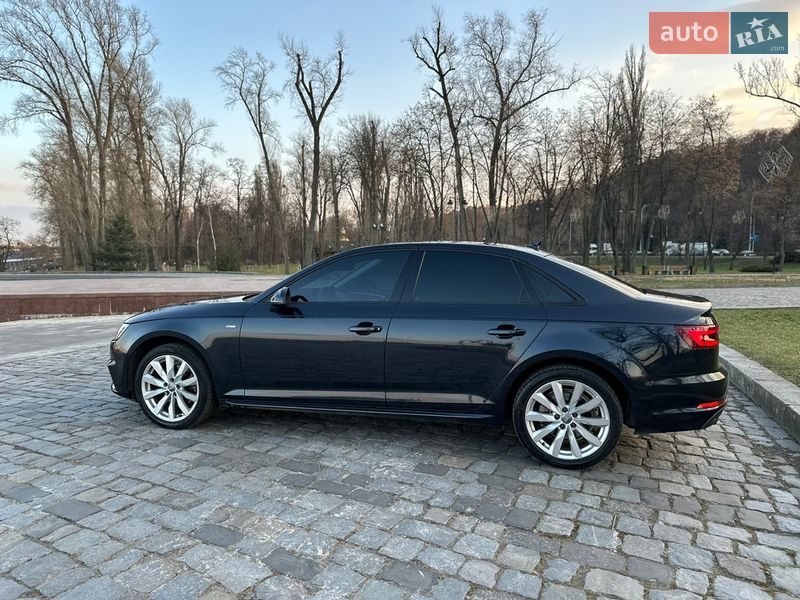 Седан Audi A4 2018 в Киеве