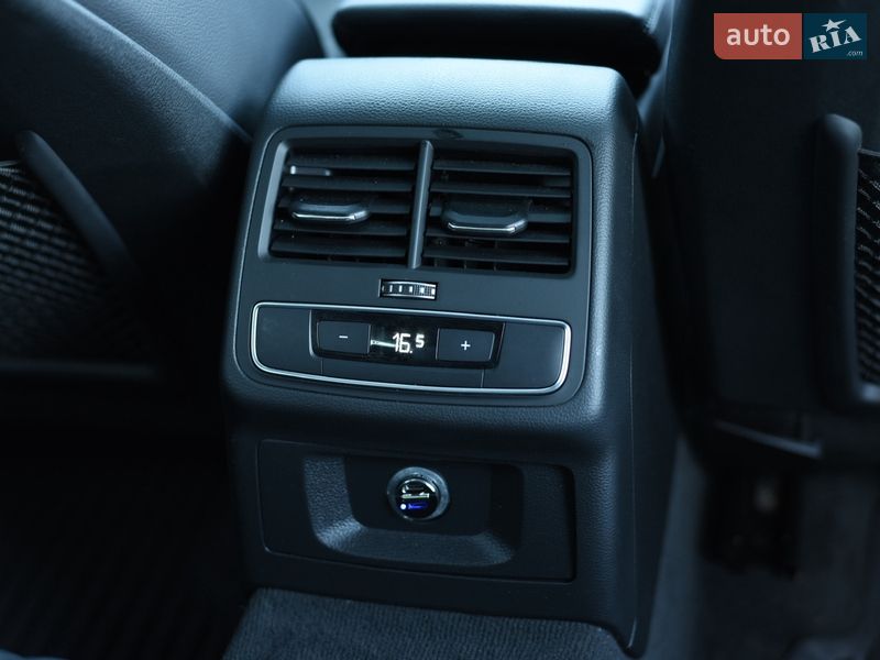 Седан Audi A4 2017 в Львове фото 28 Седан Audi A4 2017 в Львове