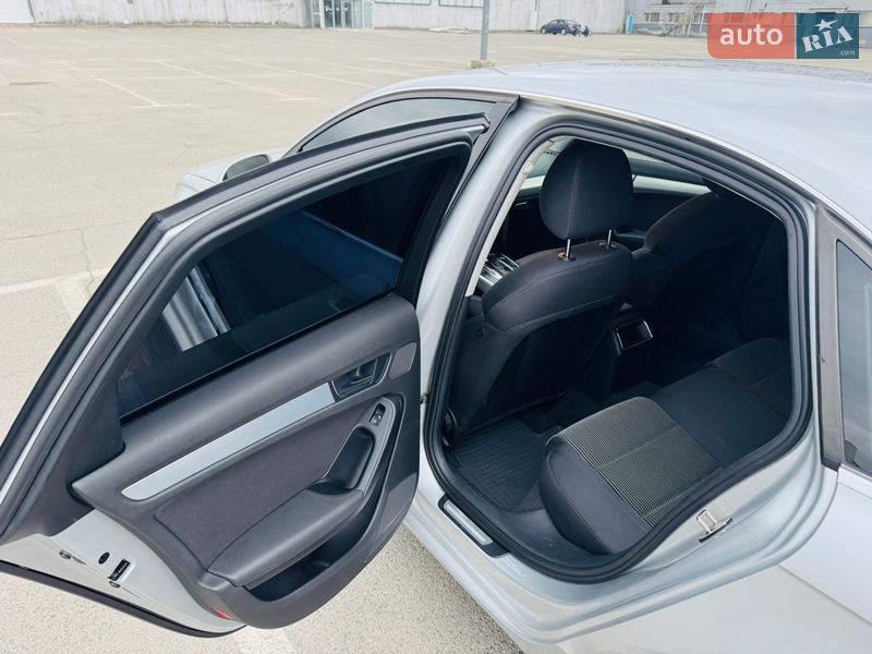 Седан Audi A4 2008 в Киеве фото 12 Седан Audi A4 2008 в Киеве