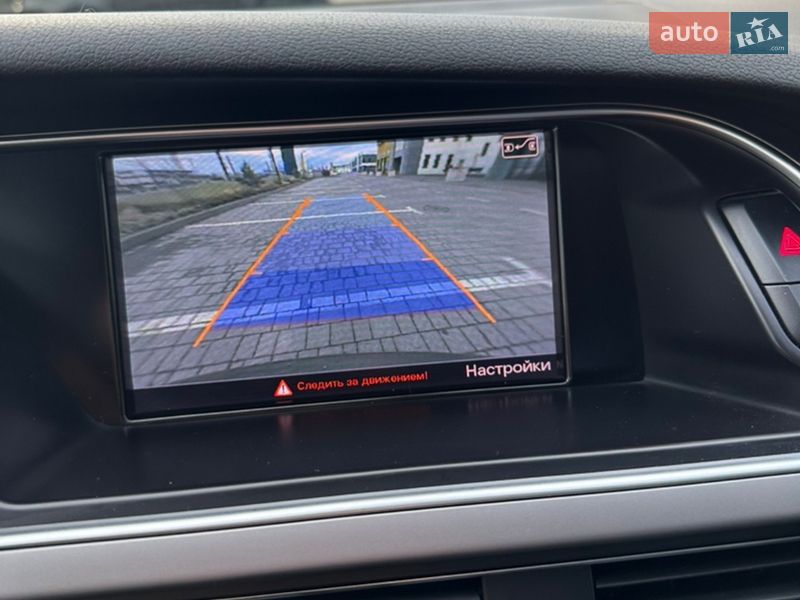 Седан Audi A4 2013 в Львове