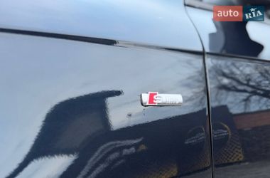 Седан Audi A4 2015 в Львові