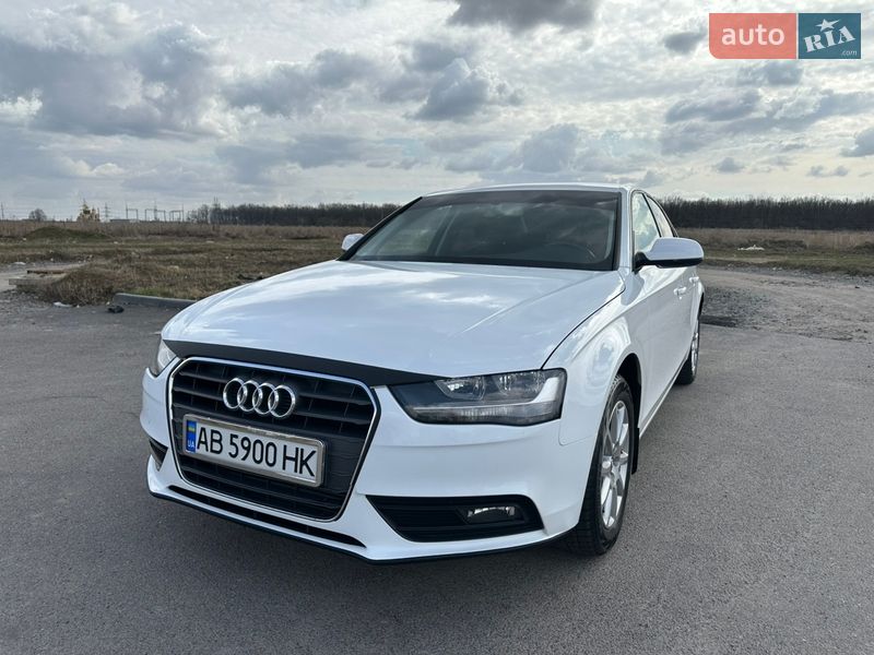 Седан Audi A4 2015 в Виннице