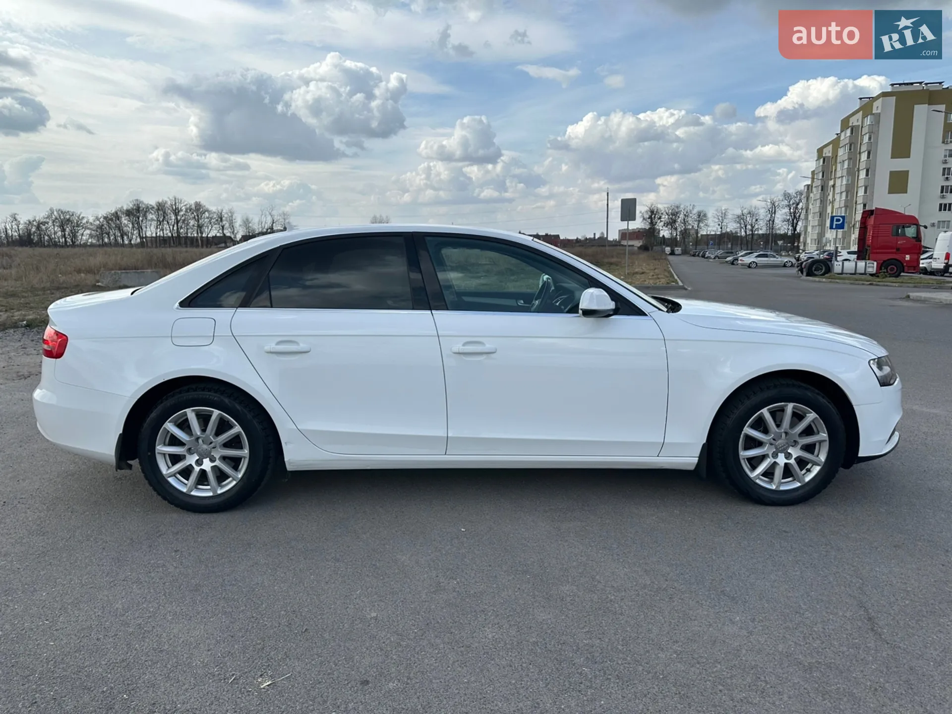 2015 Audi A4 - мініатюра 18