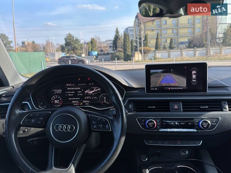 Седан Audi A4 2019 в Львове