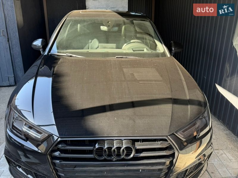 Седан Audi A4 2016 в Киеве