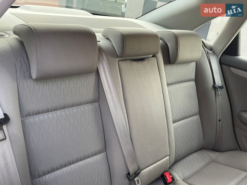 Седан Audi A4 2006 в Сарнах фото 109 Седан Audi A4 2006 в Сарнах