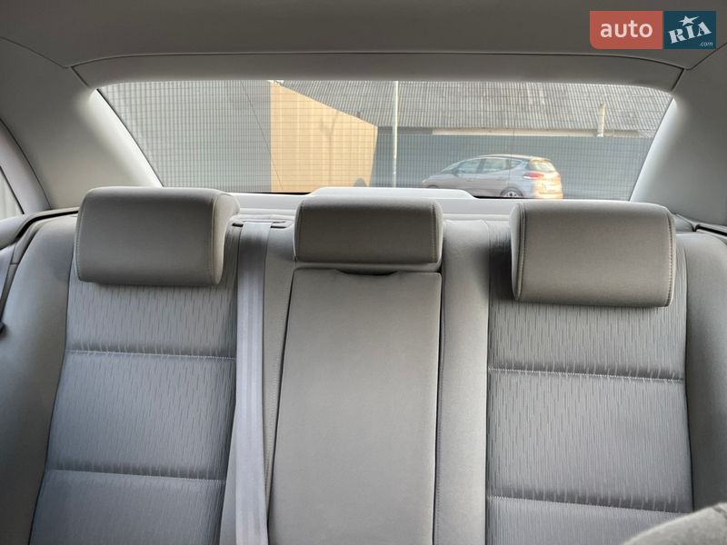 Седан Audi A4 2006 в Сарнах фото 132 Седан Audi A4 2006 в Сарнах