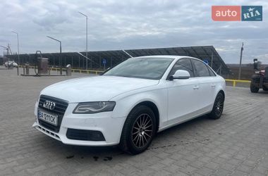 Седан Audi A4 2008 в Умані