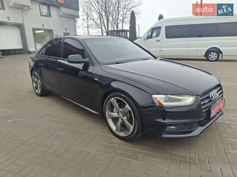 Седан Audi A4 2015 в Кам'янець-Подільському