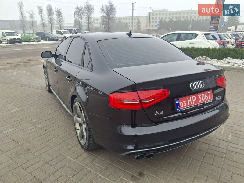 Седан Audi A4 2015 в Кам'янець-Подільському