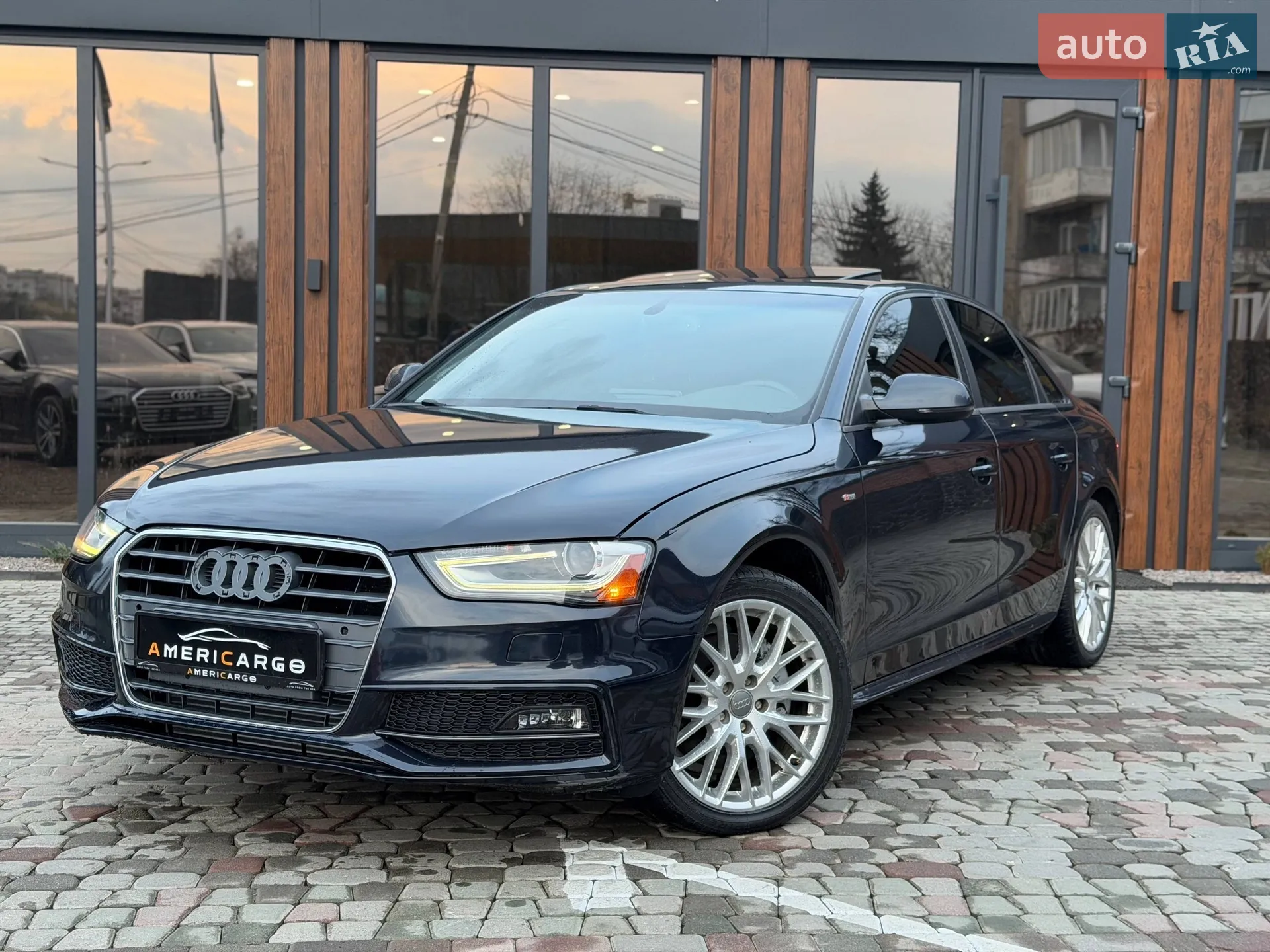2015 Audi A4 - фото 1