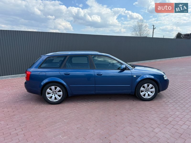 Универсал Audi A4 2004 в Сарнах