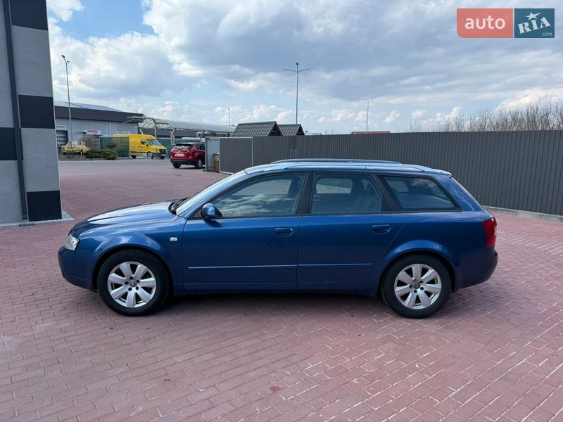 Универсал Audi A4 2004 в Сарнах