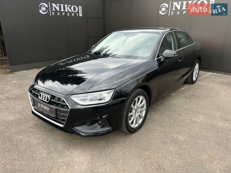 Седан Audi A4 2020 в Львове