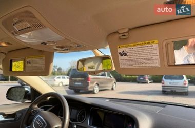 Седан Audi A4 2012 в Львове