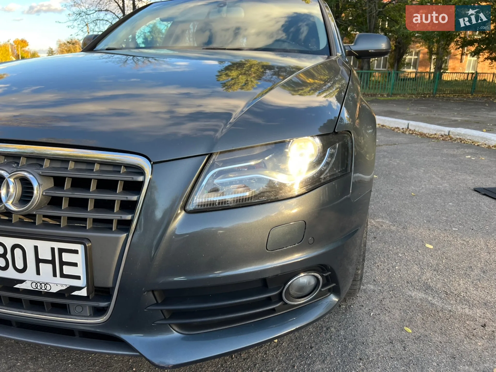 2010 Audi A4 - мініатюра 12