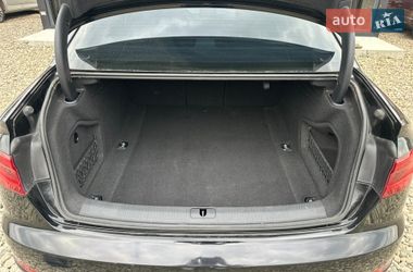 Седан Audi A4 2017 в Львове