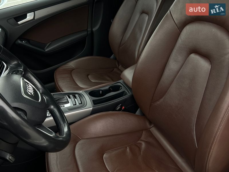 Седан Audi A4 2014 в Ирпене