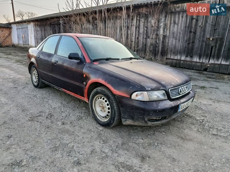 Седан Audi A4 1998 в Новоселице фото 11 Седан Audi A4 1998 в Новоселице