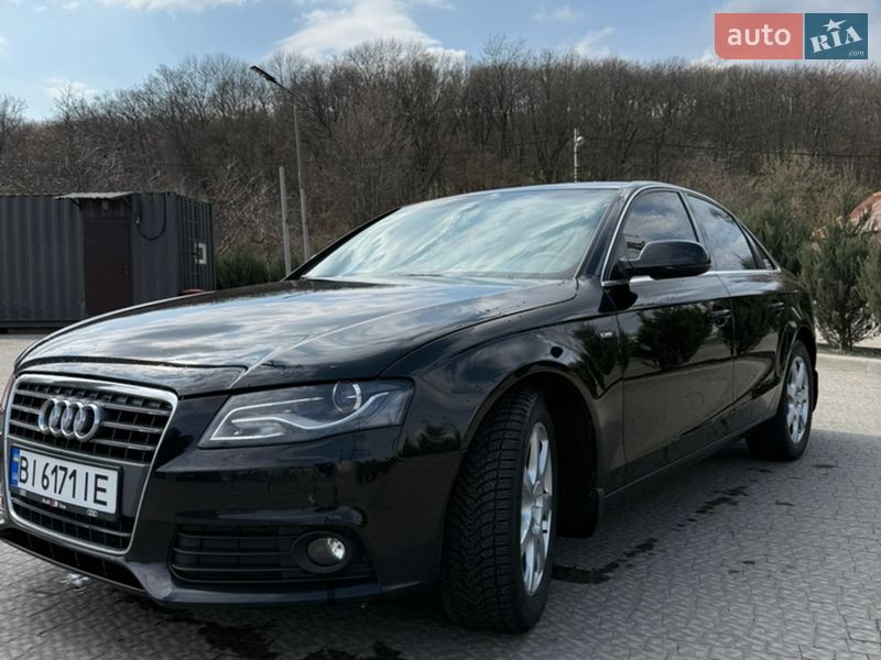 Седан Audi A4 2010 в Полтаві