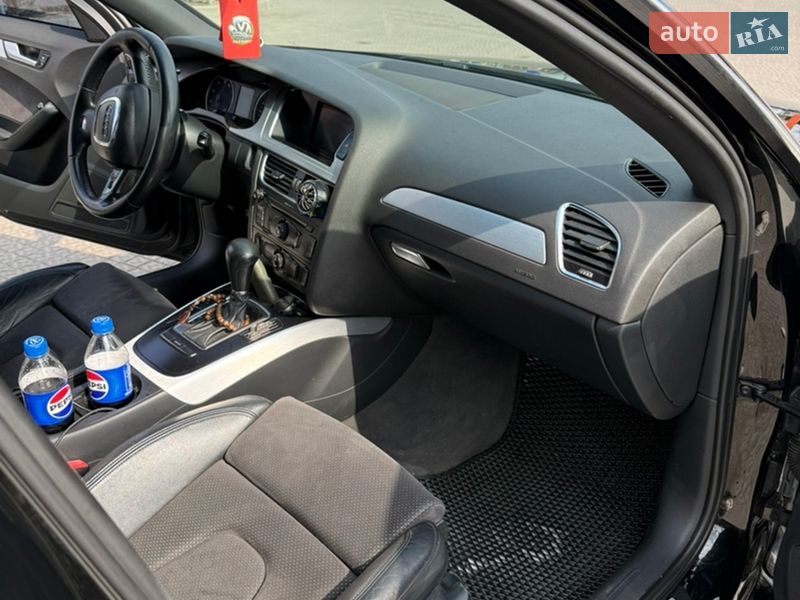 Седан Audi A4 2010 в Полтаві